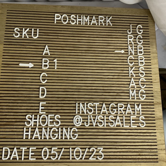 SHEIN VCAY Crisscross Tie Front Floral Print Romper in Black Size S (4) NWOT - Picture 7 of 7